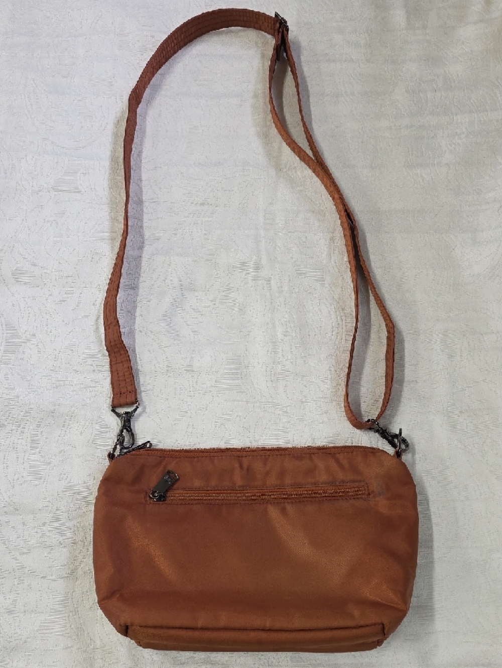 Lug Quilted Crossbody Bag - Walnut Brown - Picture 2 of 9